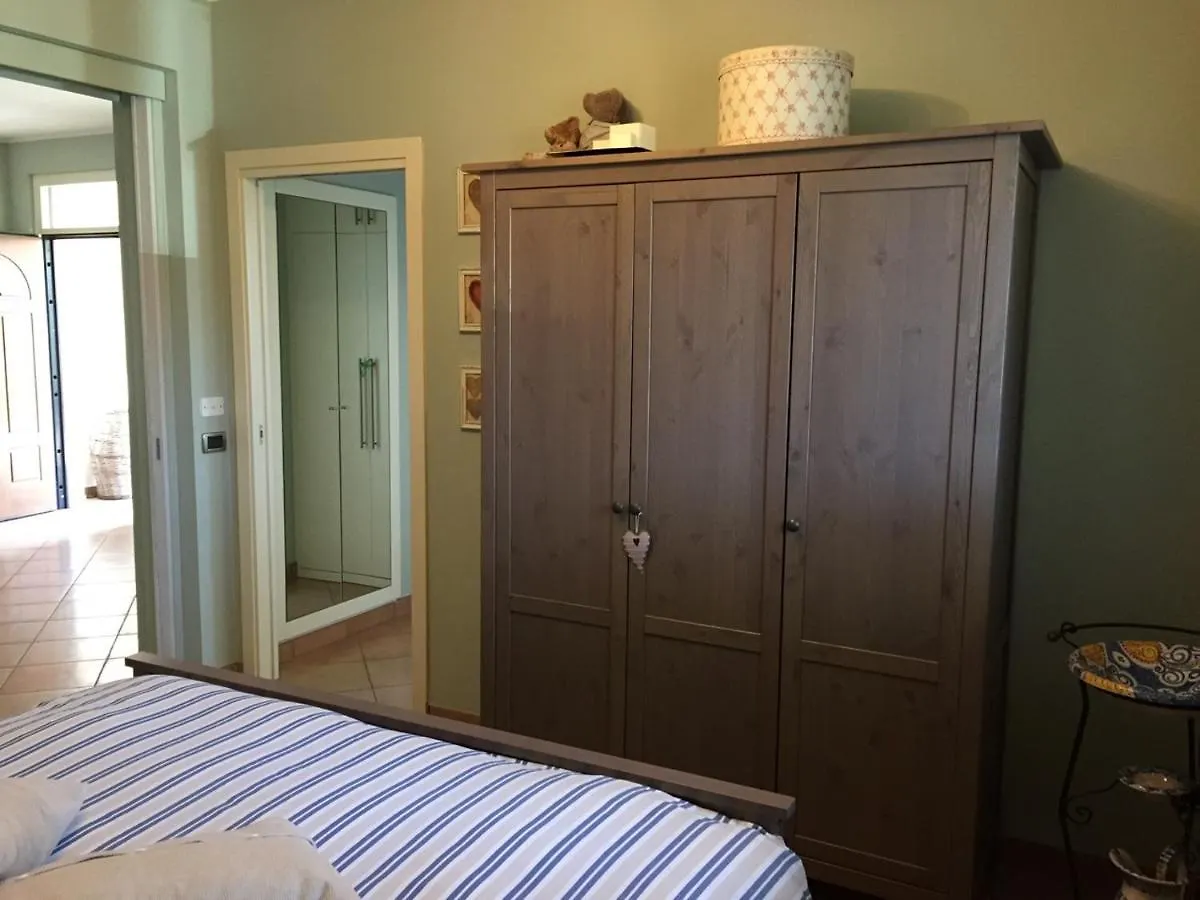 Chicco Di Oliva Villa Padenghe sul Garda Italy