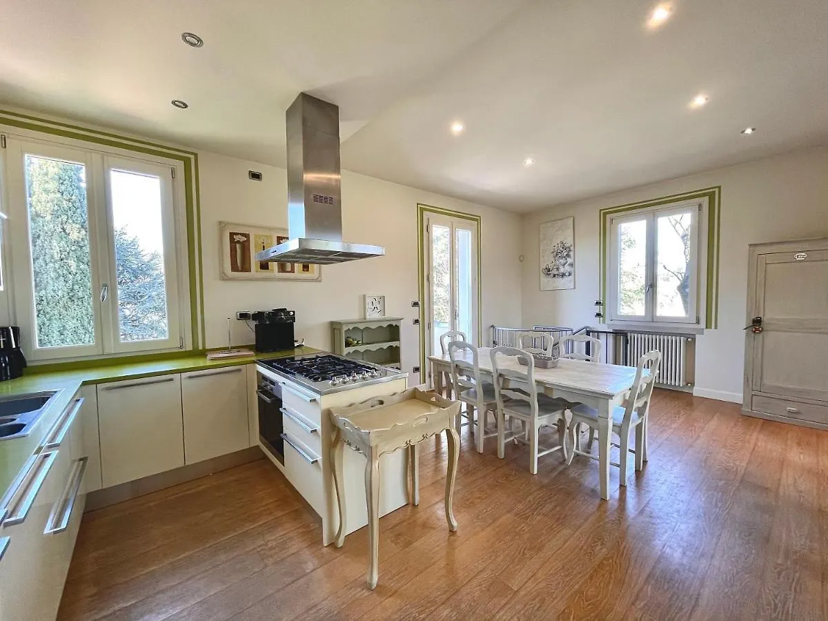 Chicco Di Oliva Villa Padenghe sul Garda